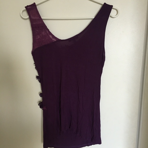 Floral Ruffle Tank Top - Picture 2 of 3